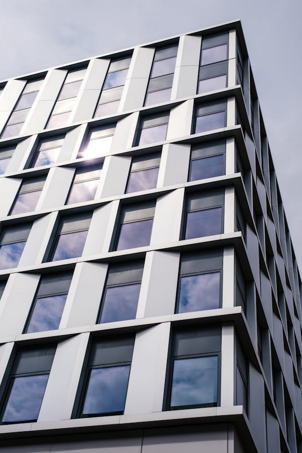 Vitre et miroir à lausanne : des interventions rapides et fiables